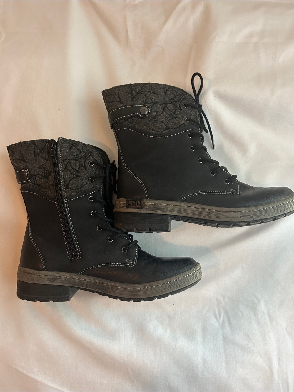 JBU Black Lace-Up Combat Boots with Quilted Collar